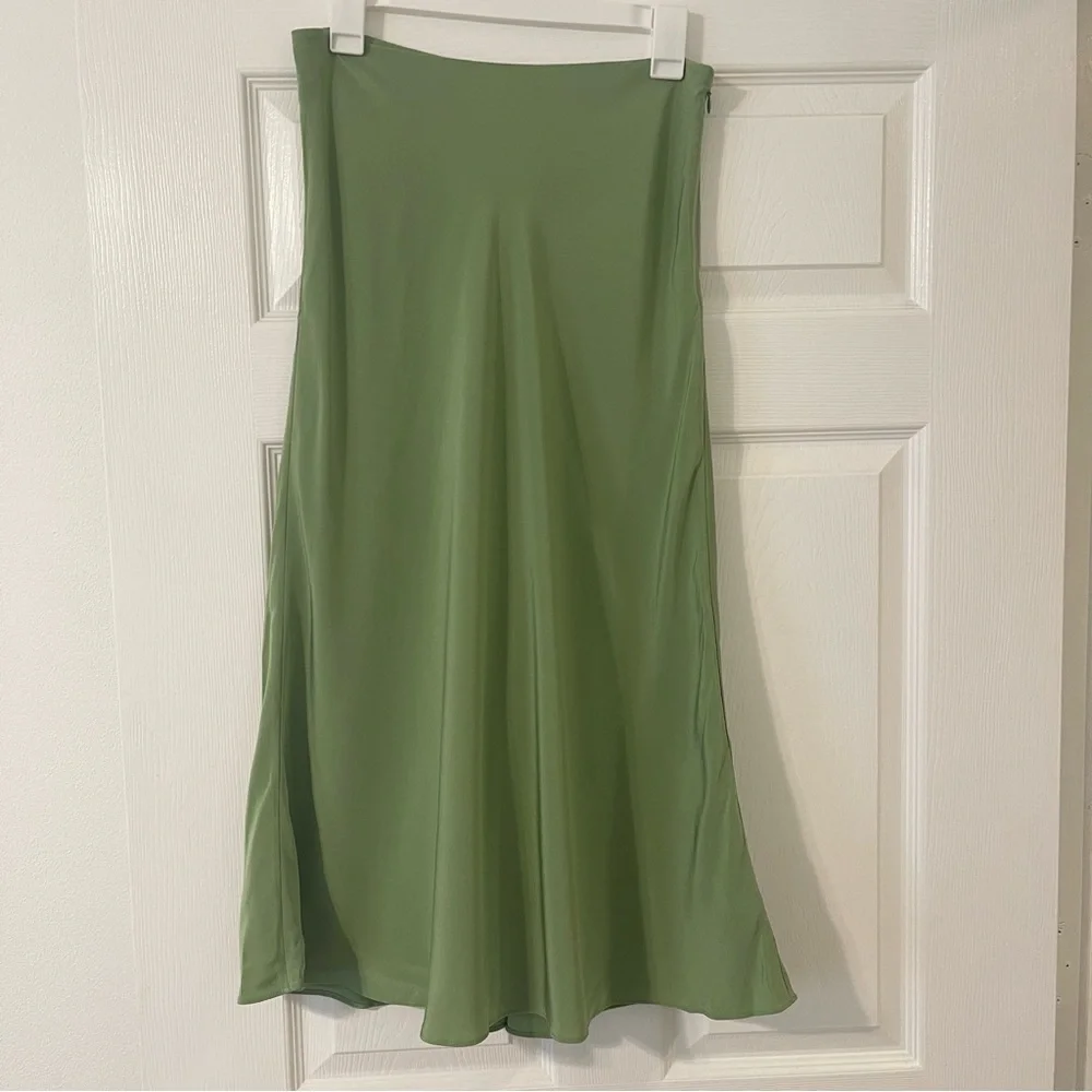 MM Lafleur Green Midi Skirt - Picture 4 of 8
